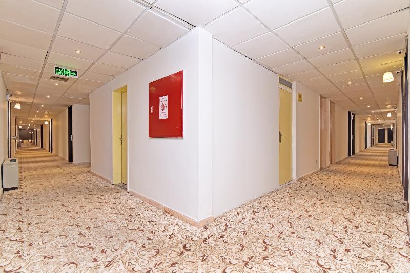 Capital O 419 Al Safeer Hotel Riaad Buitenkant foto