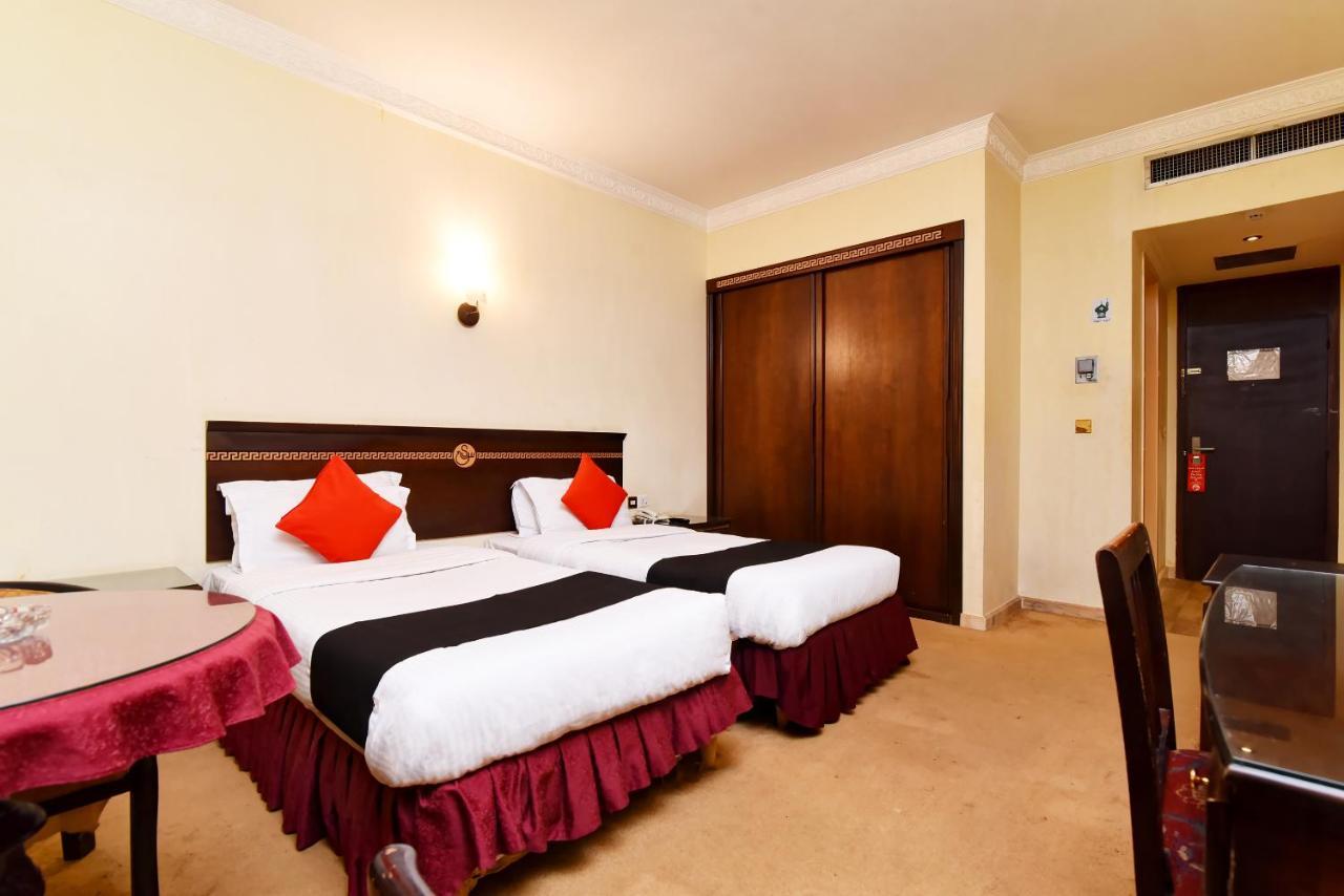Capital O 419 Al Safeer Hotel Riaad Buitenkant foto